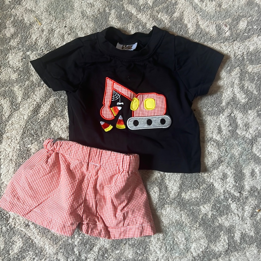 Little Bear Smocks 3m Halloween reversible short set